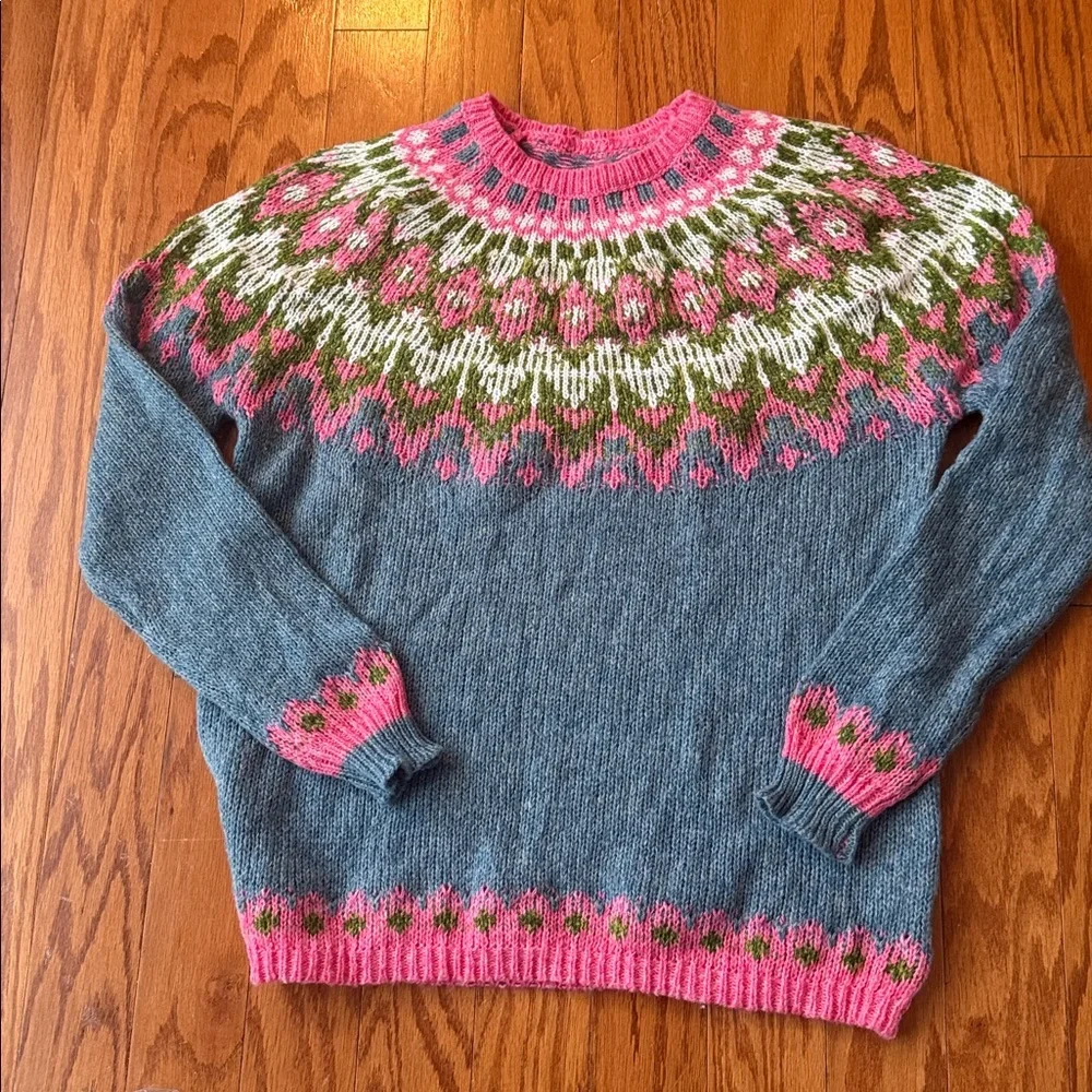 Retro Pink Fair Isle Sweater
English Countryside Sweater
Cottagecore Sweater - Picture 2 of 13